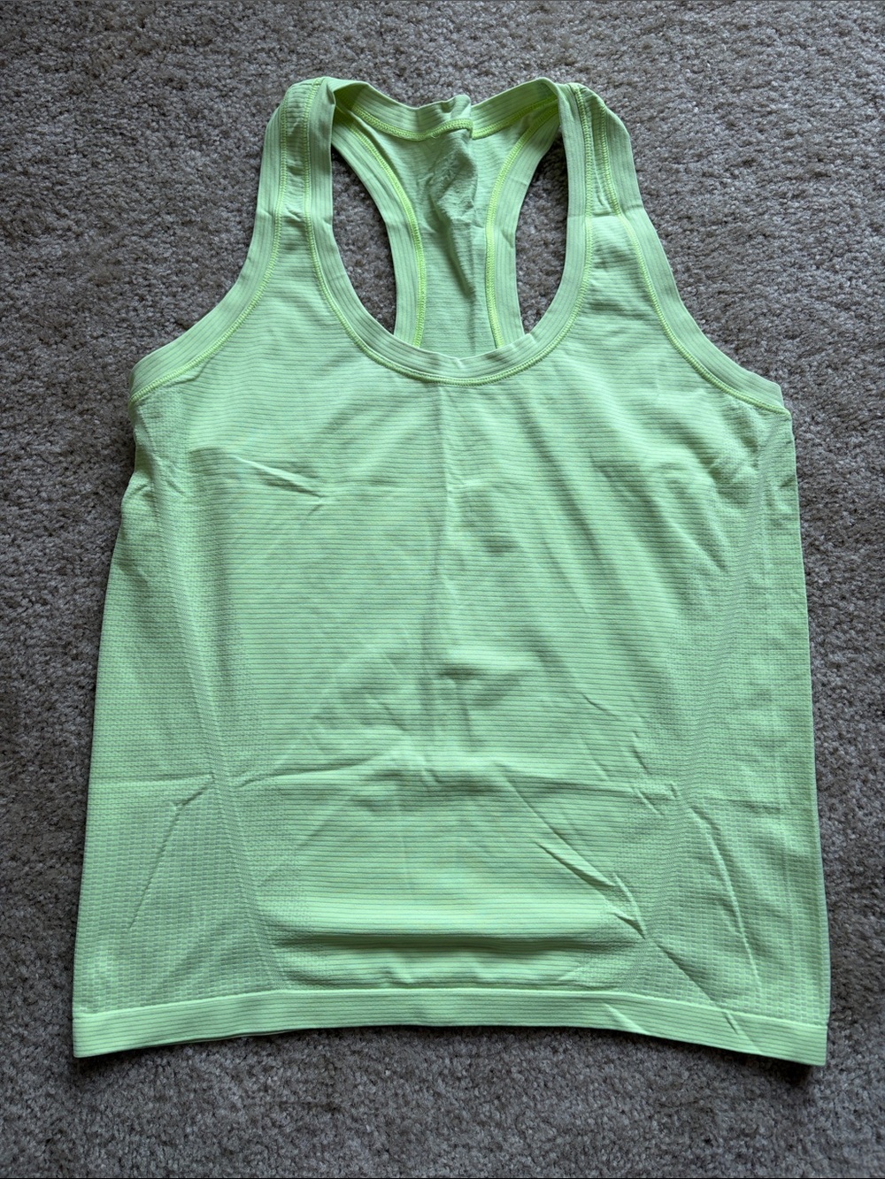 Athleta Momentum Tank, size large